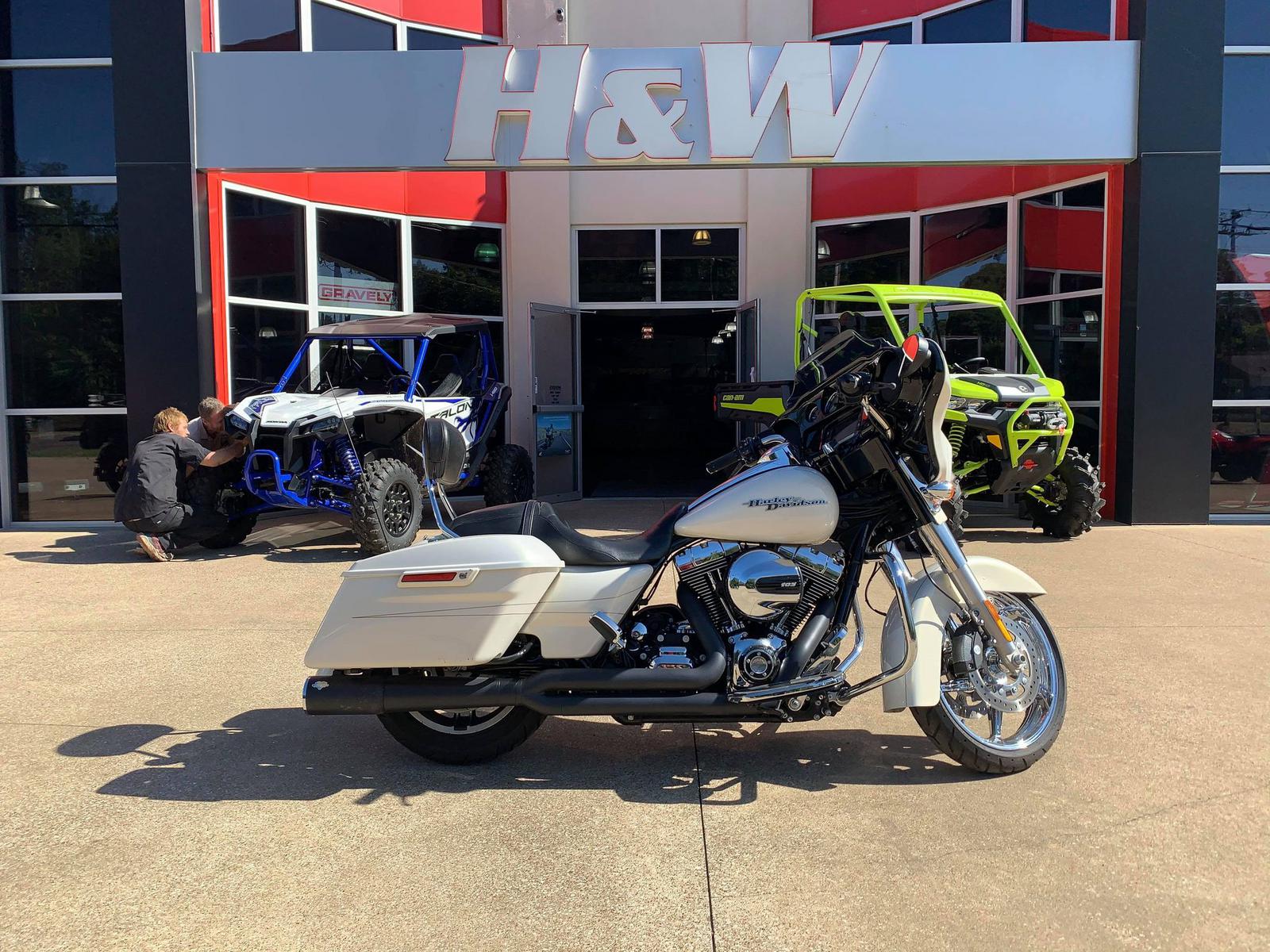 h & w powersports of palestine